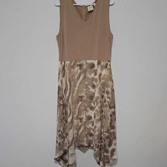 Truth Stylish Tan Garment - Picture 5 of 5